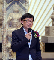 中华民国博物馆学会理事长、国立历史博物馆馆长张誉腾先生