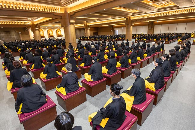 2025 Chan-Seven Spring Retreat for the Public at Chung Tai Chan Monastery